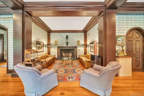 95 Piping Rock Road Locust Valley NY 11560