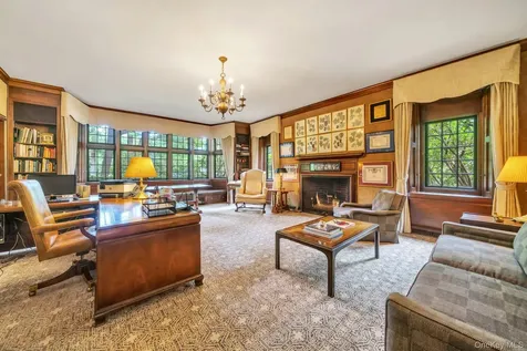 95 Piping Rock Road Locust Valley NY 11560