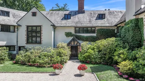 95 Piping Rock Road Locust Valley NY 11560