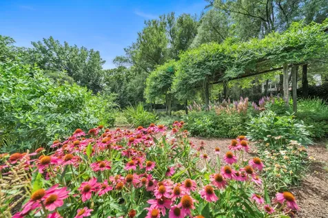 95 Piping Rock Road Locust Valley NY 11560