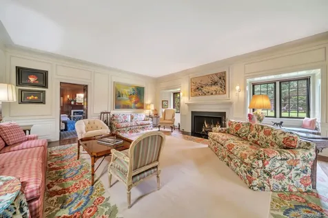 95 Piping Rock Road Locust Valley NY 11560