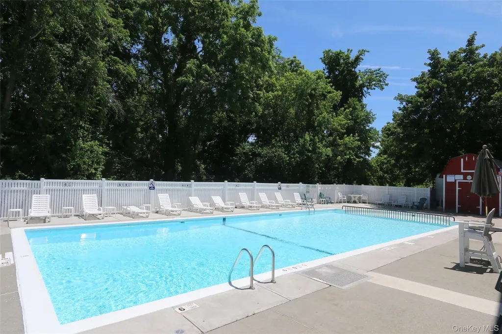 1879 Crompond Road Peekskill NY 10566