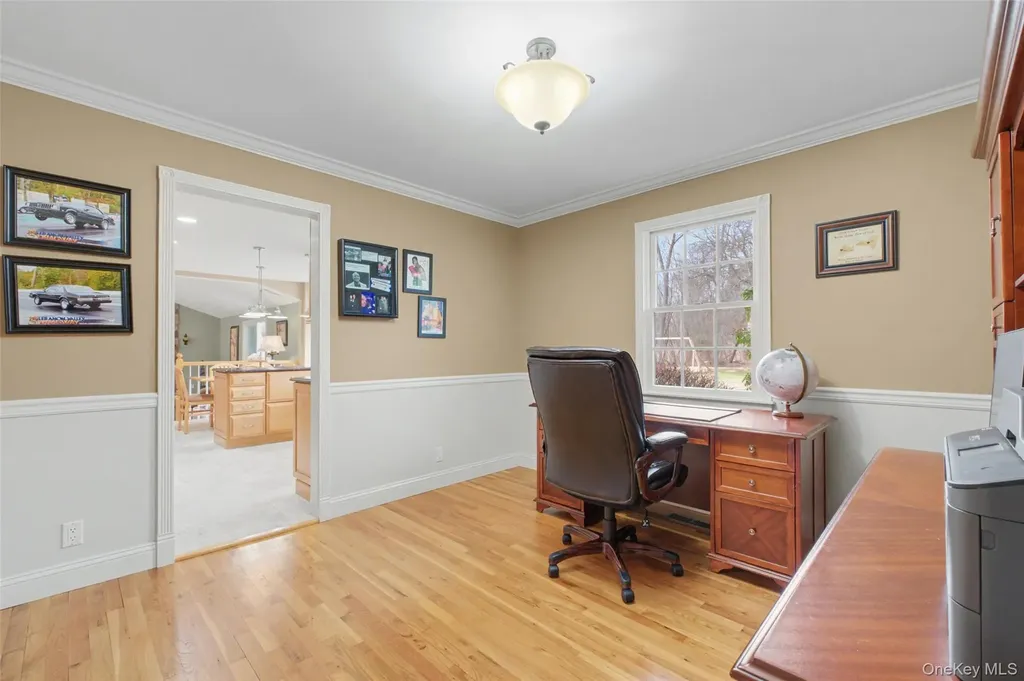 131 Eleanor Drive Mahopac NY 10541