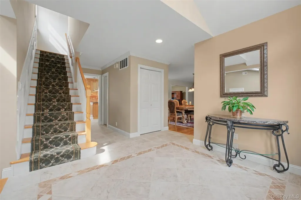 131 Eleanor Drive Mahopac NY 10541