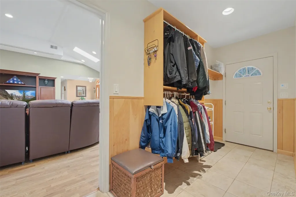 131 Eleanor Drive Mahopac NY 10541