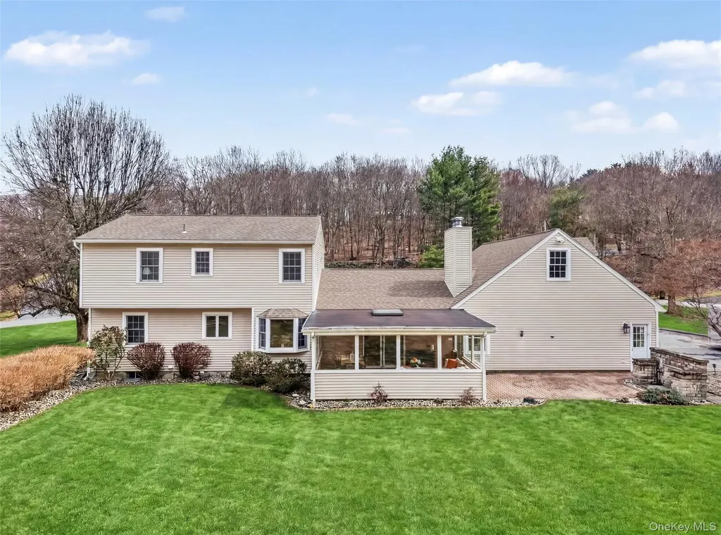131 Eleanor Drive Mahopac NY 10541