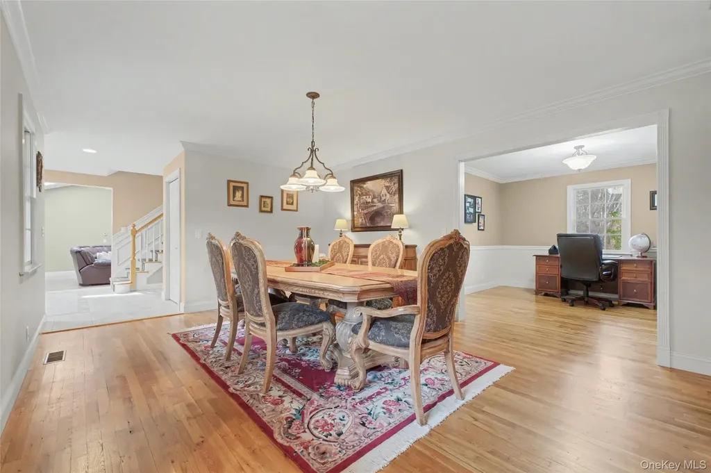 131 Eleanor Drive Mahopac NY 10541