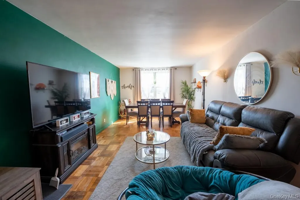 1304 Midland Avenue Yonkers NY 10704