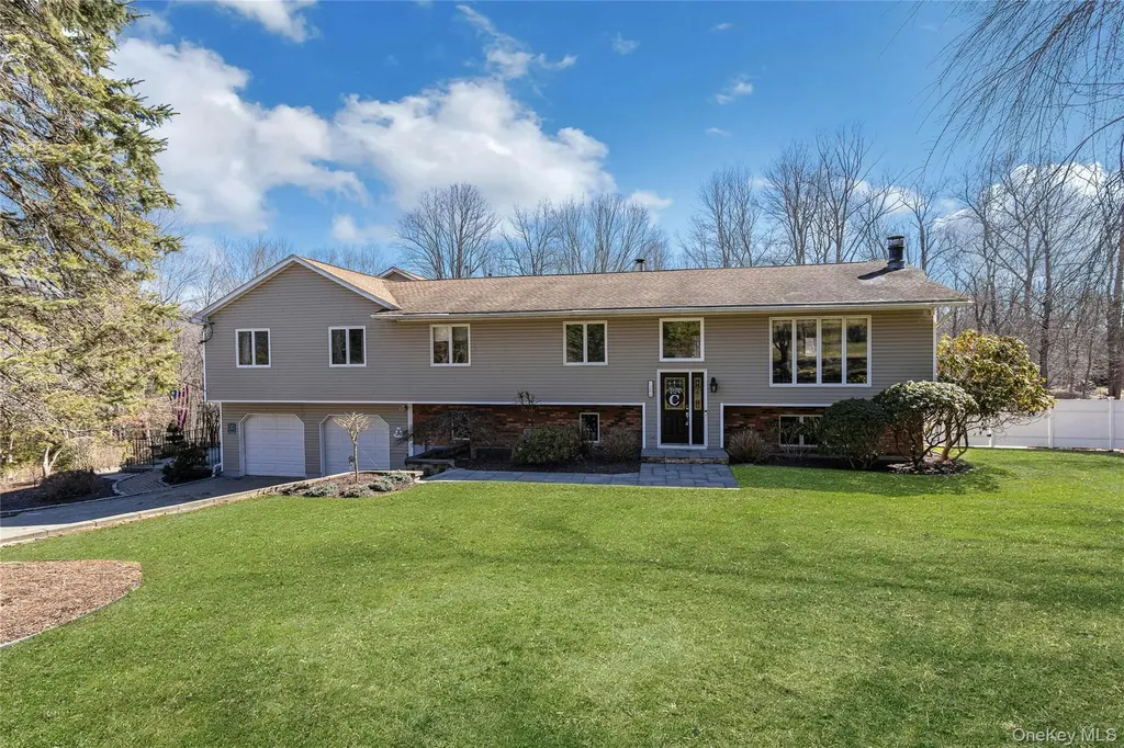 204 Cherry Hill Road Carmel NY 10512
