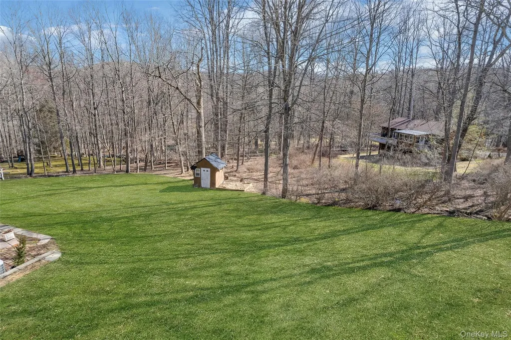 204 Cherry Hill Road Carmel NY 10512