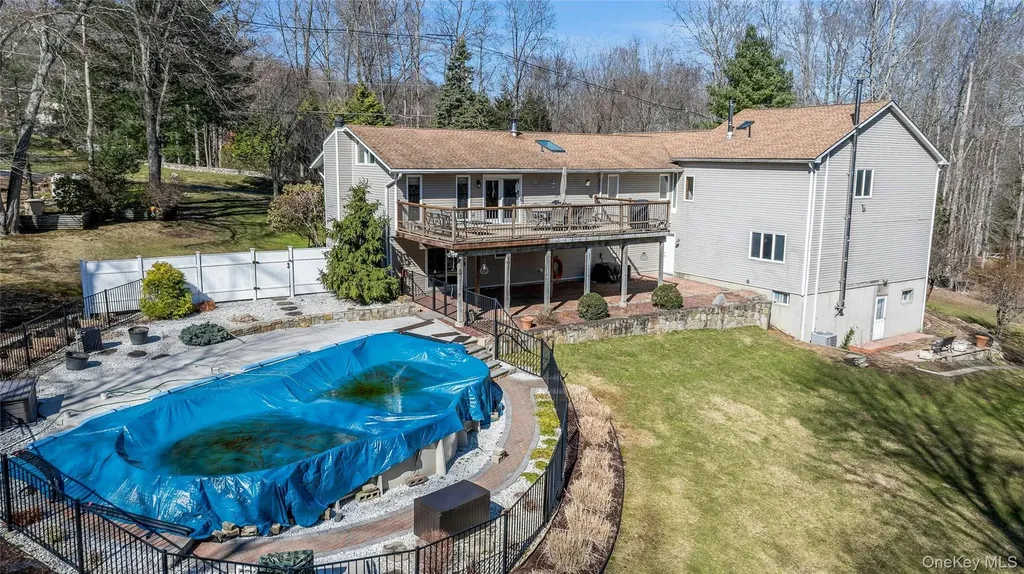 204 Cherry Hill Road Carmel NY 10512