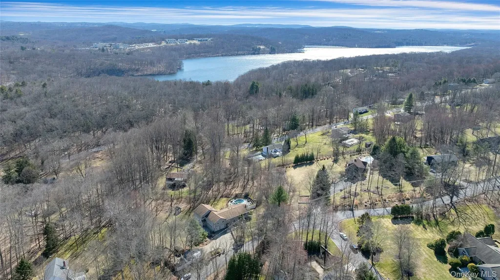 204 Cherry Hill Road Carmel NY 10512