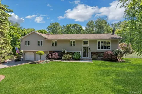 204 Cherry Hill Road Carmel NY 10512