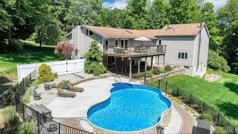 204 Cherry Hill Road Carmel NY 10512