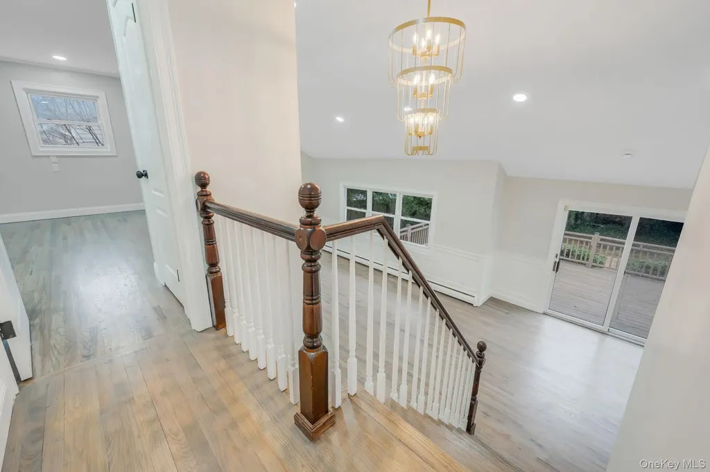 12 Crabapple Lane Commack NY 11725