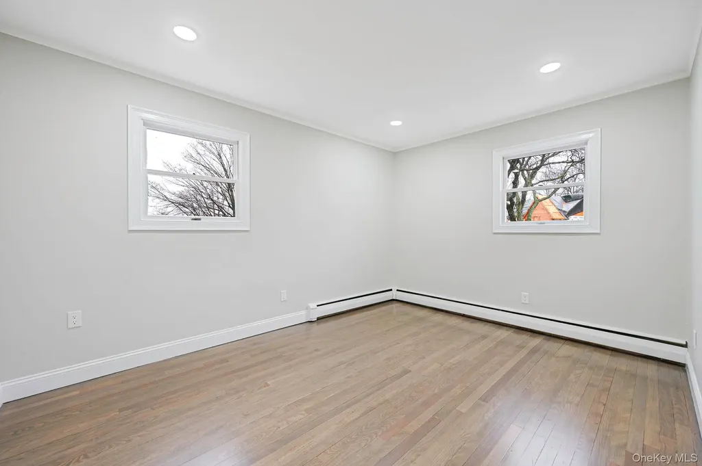 12 Crabapple Lane Commack NY 11725