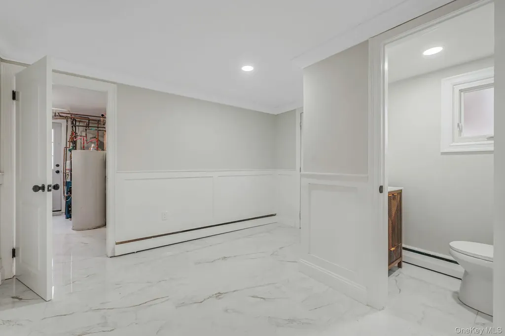 12 Crabapple Lane Commack NY 11725