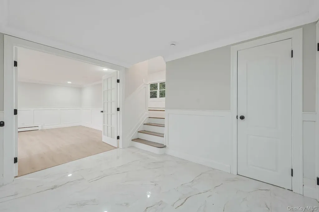 12 Crabapple Lane Commack NY 11725