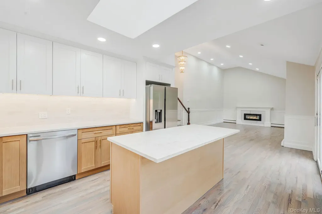 12 Crabapple Lane Commack NY 11725