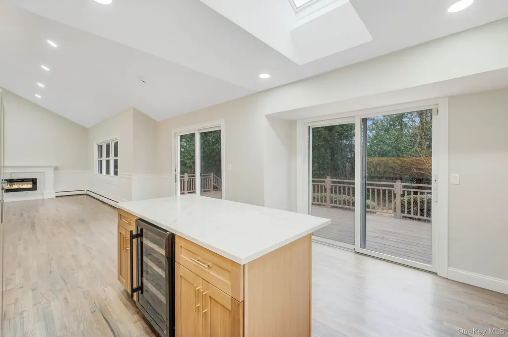 12 Crabapple Lane Commack NY 11725