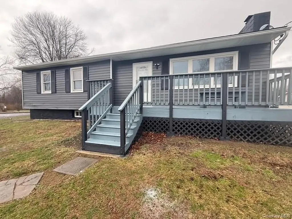 227 Whalesback Red Hook NY 12571