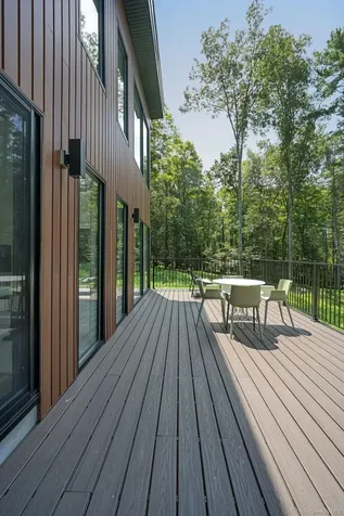 30 Narrow Road Kingston NY 12401