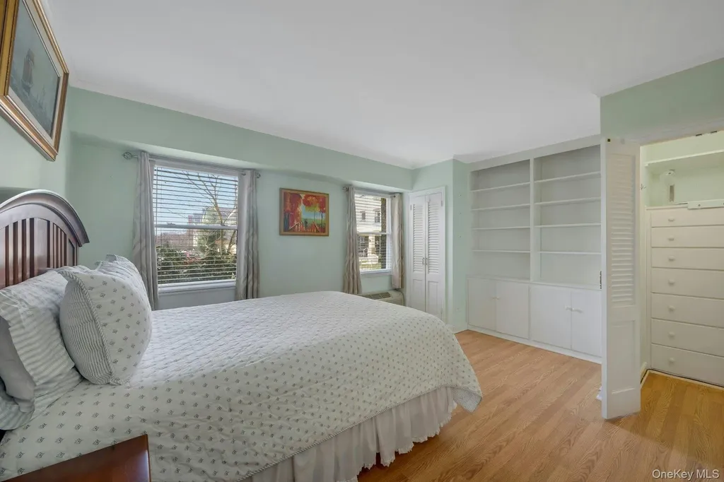 1 Stoneleigh Plaza Bronxville NY 10708