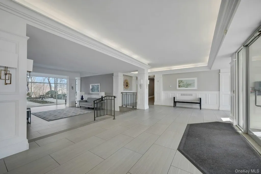 1 Stoneleigh Plaza Bronxville NY 10708