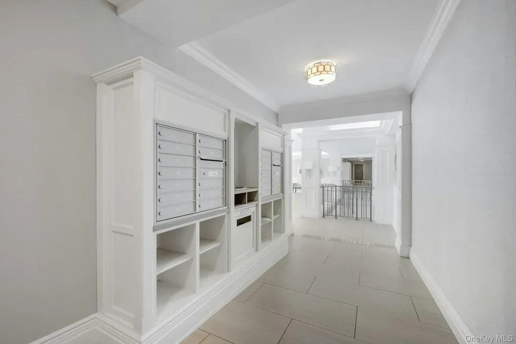 1 Stoneleigh Plaza Bronxville NY 10708