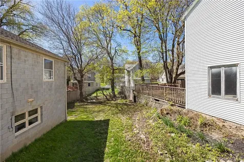 20 N Franklin Street Athens NY 12015