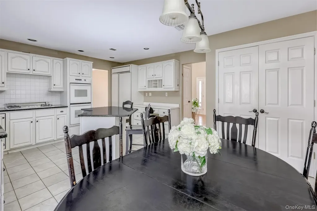 11 Mills Road Suffern NY 10901