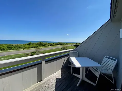 727 Old Montauk Highway Montauk NY 11954
