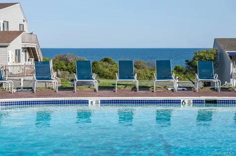 727 Old Montauk Highway Montauk NY 11954