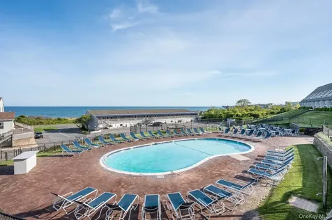 727 Old Montauk Highway Montauk NY 11954