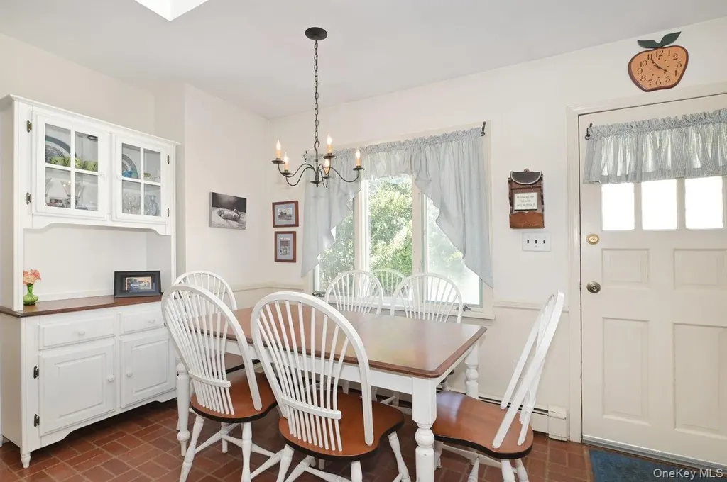 146 Kildare Road Garden City NY 11530