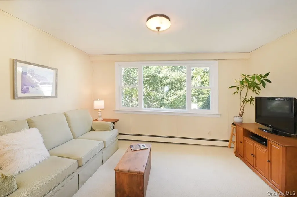 146 Kildare Road Garden City NY 11530