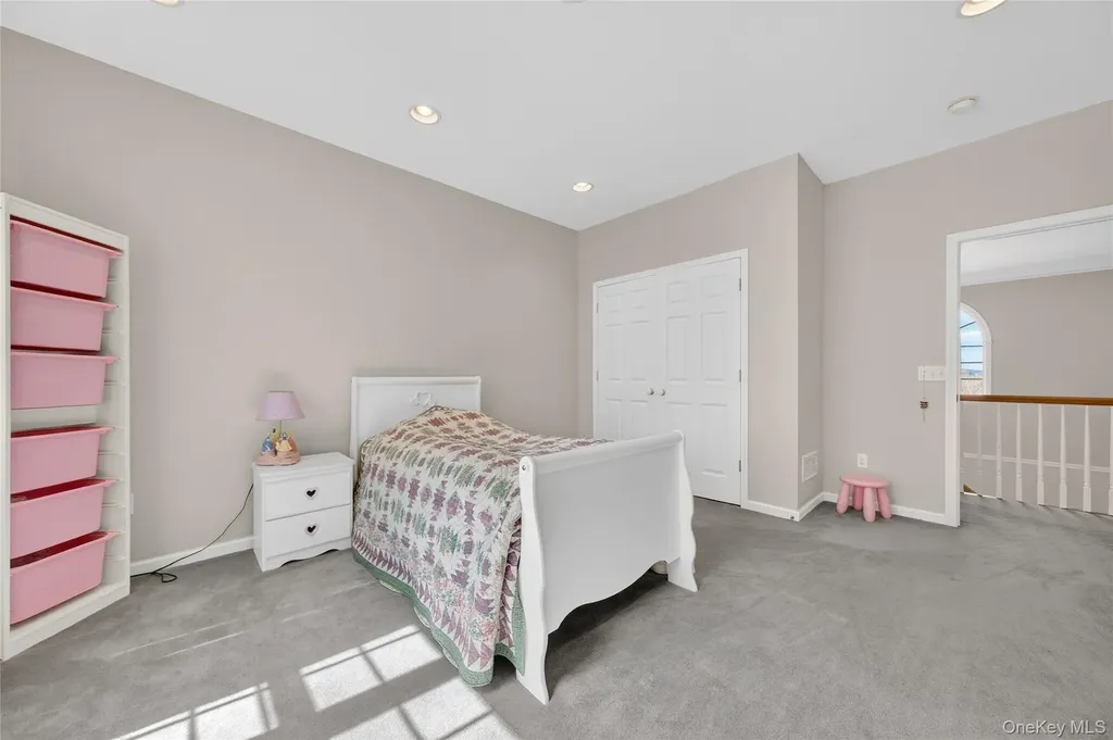 19 Parkview Circle Carmel NY 10512
