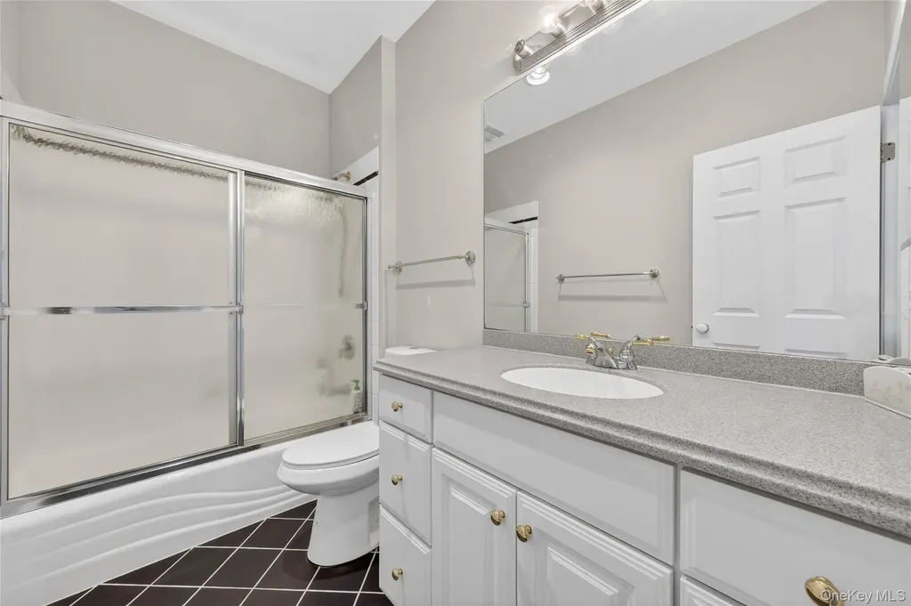 19 Parkview Circle Carmel NY 10512