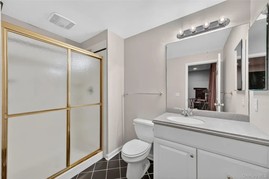 19 Parkview Circle Carmel NY 10512
