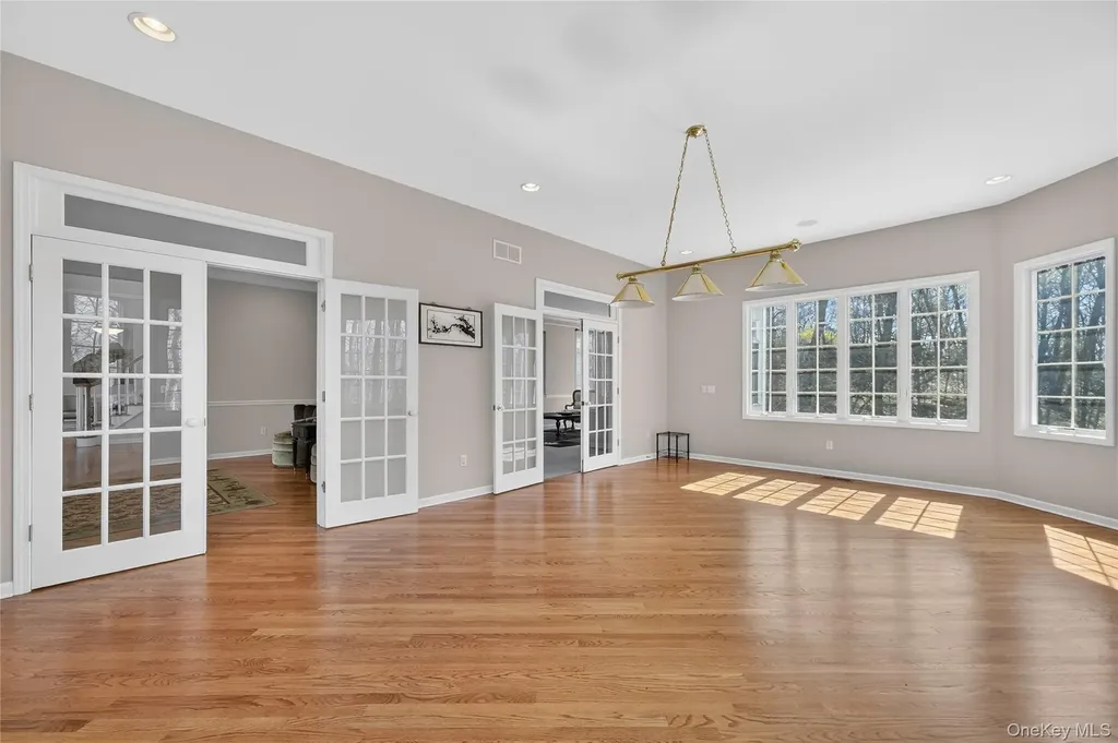 19 Parkview Circle Carmel NY 10512