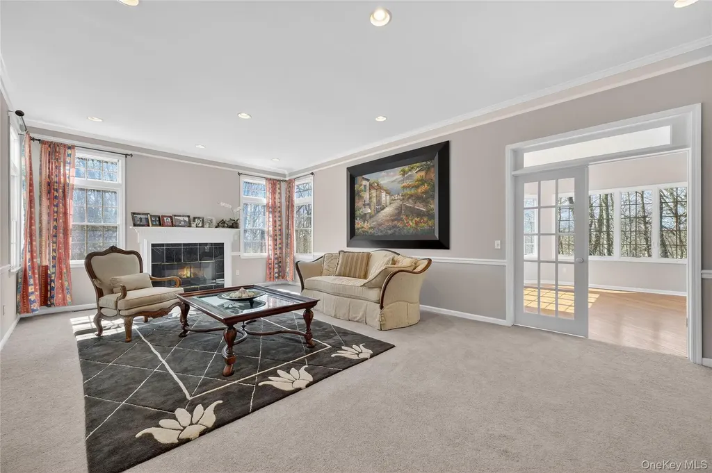 19 Parkview Circle Carmel NY 10512