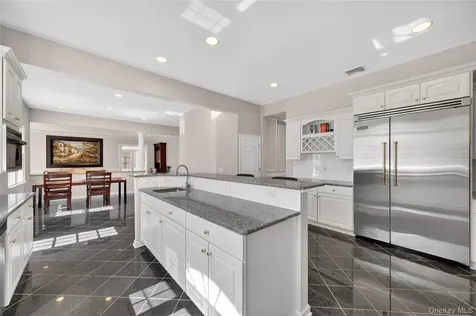 19 Parkview Circle Carmel NY 10512