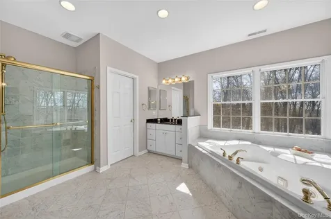 19 Parkview Circle Carmel NY 10512