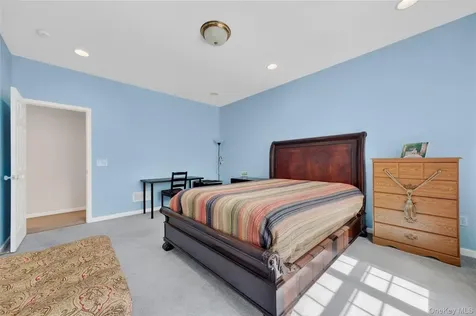 19 Parkview Circle Carmel NY 10512