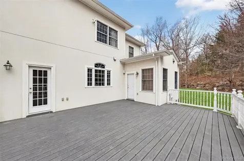 19 Parkview Circle Carmel NY 10512