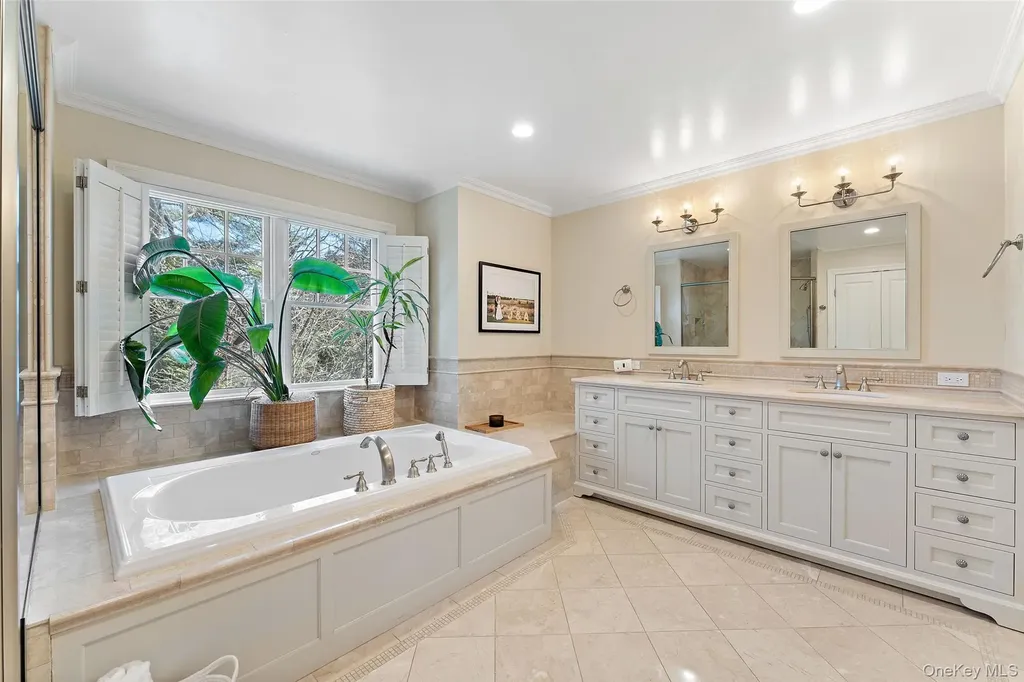 33 Wynmor Road Scarsdale NY 10583