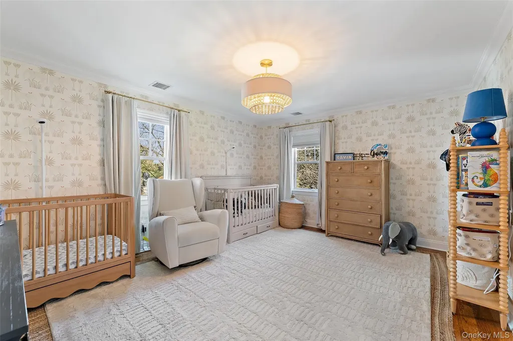 33 Wynmor Road Scarsdale NY 10583