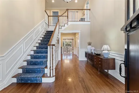 33 Wynmor Road Scarsdale NY 10583