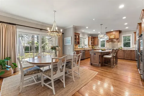 33 Wynmor Road Scarsdale NY 10583