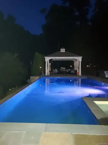 350 Wooded Hill Court Chappaqua NY 10514